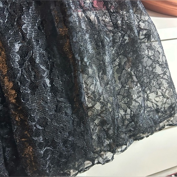 Principles Vintage Black Sheer Floral Lace Pleated Layered Skirt Made in Canada - Picture 8 of 14